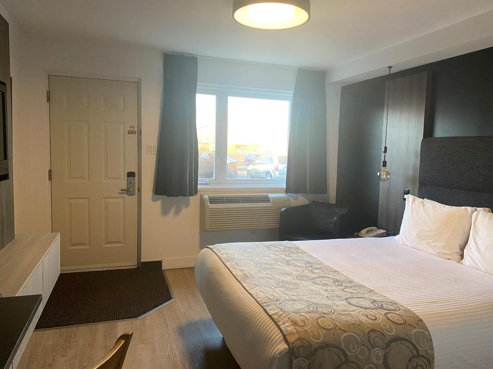 Hotel Centre-Ville Montmagny Ngoại thất bức ảnh