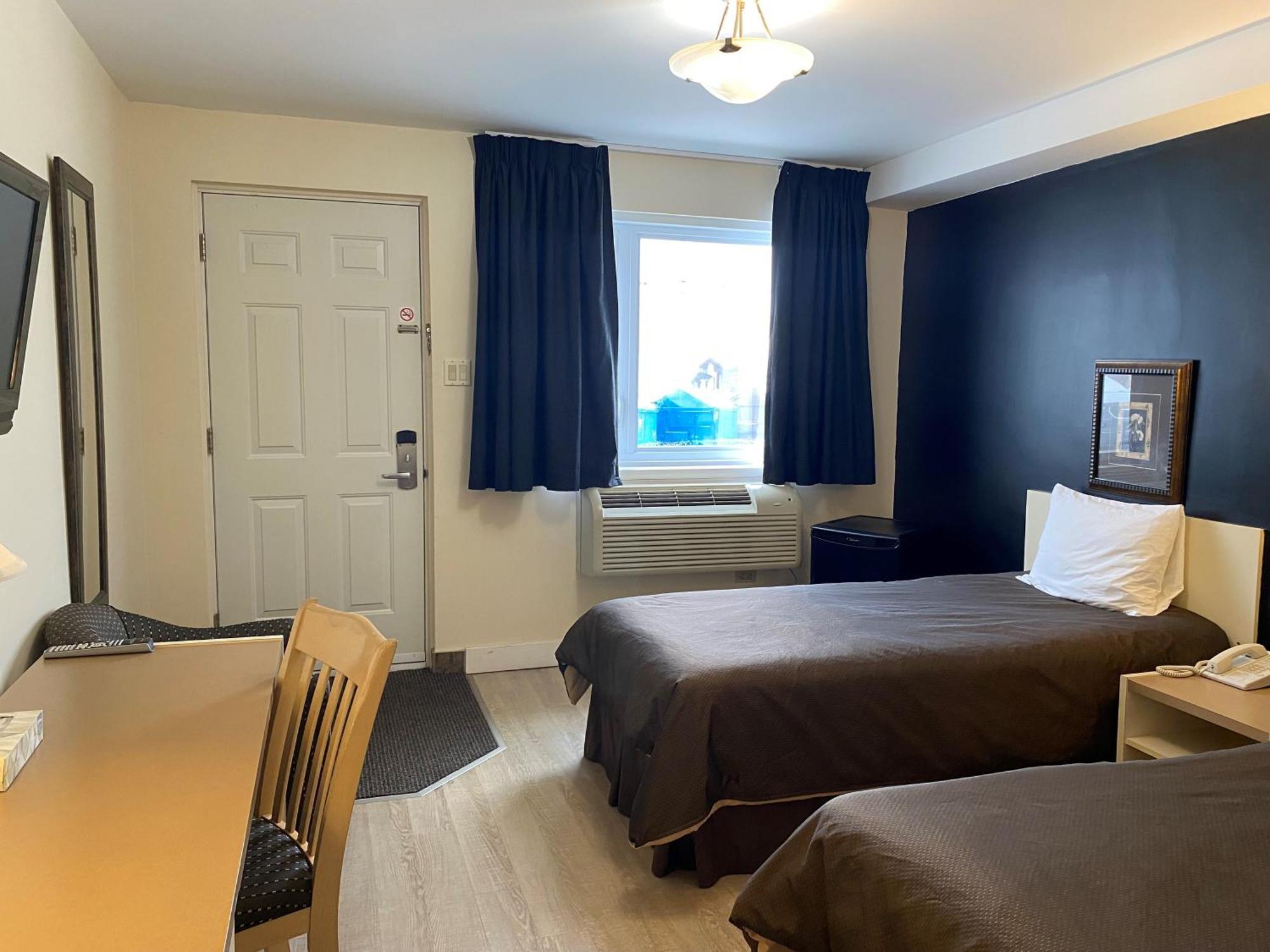Hotel Centre-Ville Montmagny Ngoại thất bức ảnh