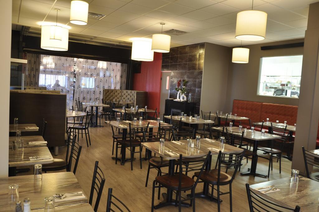Hotel Centre-Ville Montmagny Ngoại thất bức ảnh
